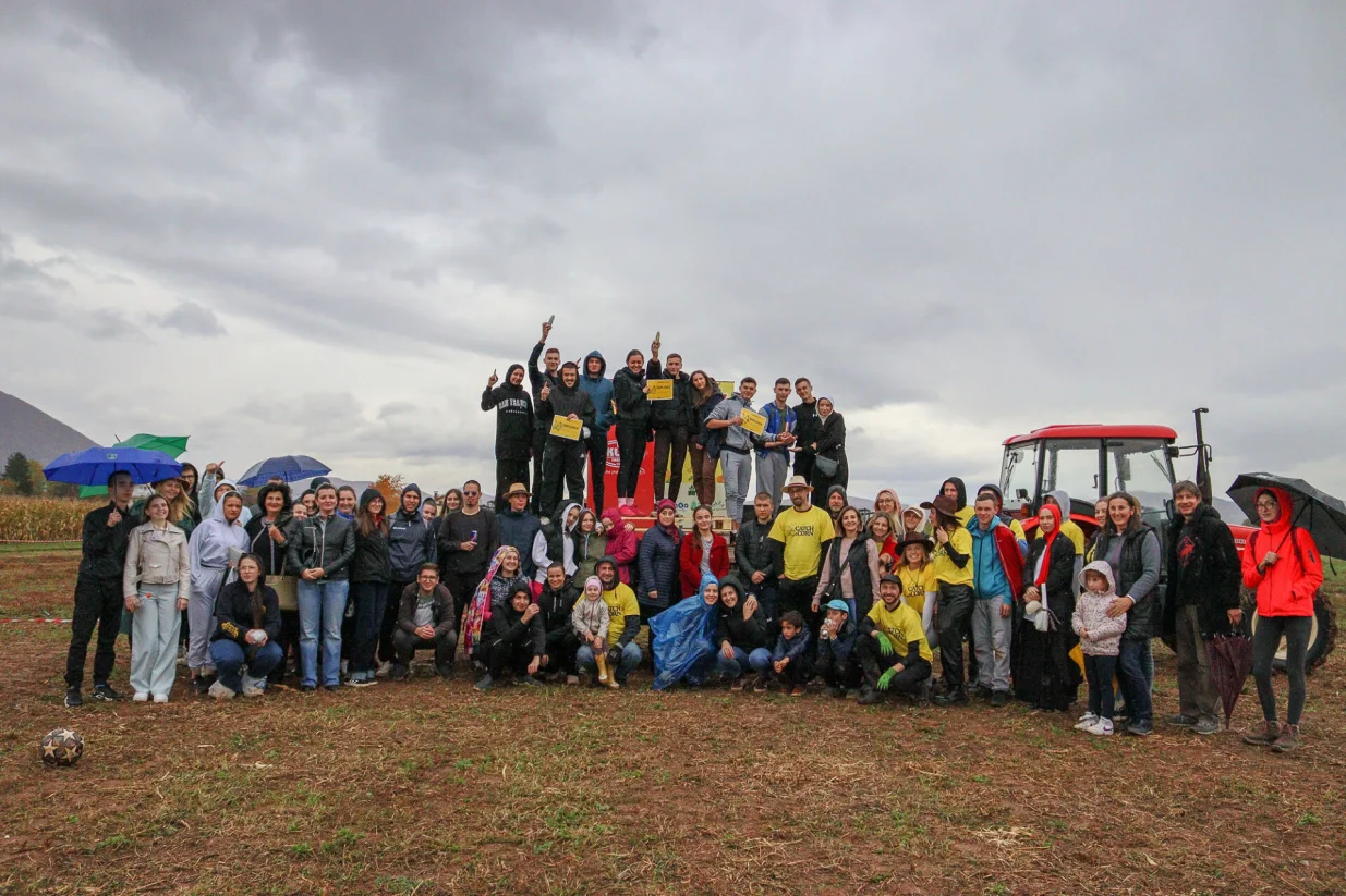 Na oglednom poligonu Poljoprivredno-prehrambenog fakulteta Univerziteta u Sarajevu u Butmiru proteklog je vikenda održano četvrto izdanje međunarodnog takmičenja Catch a Corn/Faris Makas