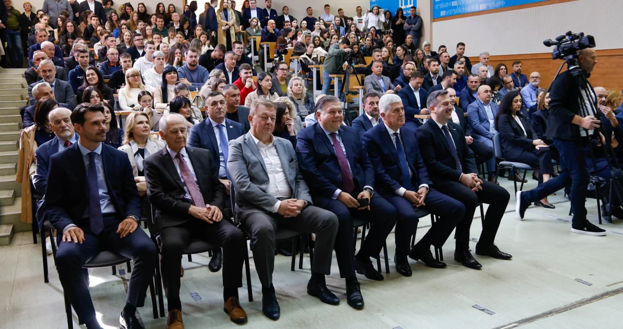 Dragan Čović: 30 godina nesavršenog dejtonskog putovanja/Damir Deljo