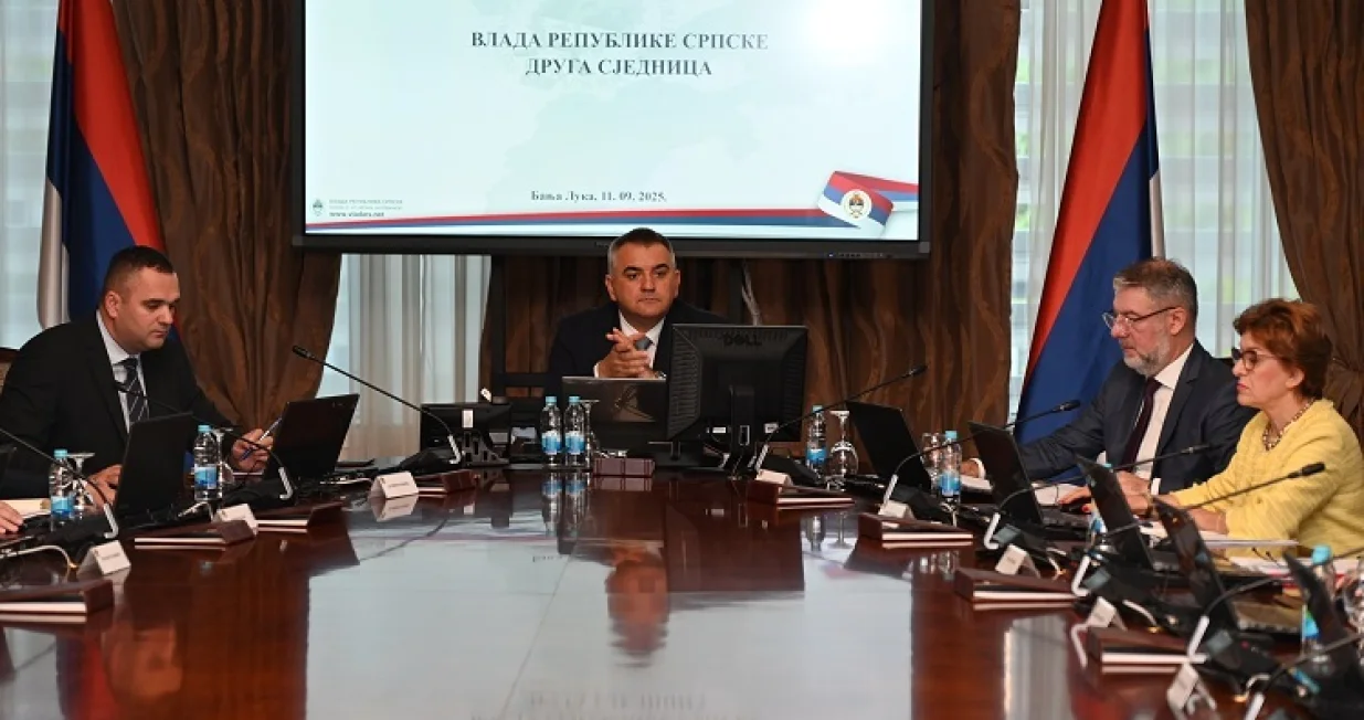 Nova nelegalna Vlada RS, sjednica/Vlada Rs