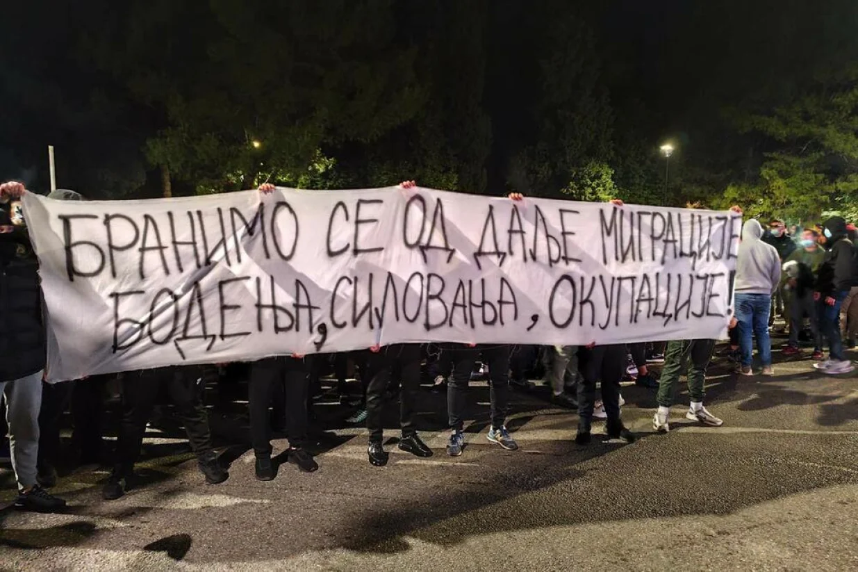 Protest u Podgorici, Vlada Crne Gore, napad Turaka na Crnogorca/Aljoša Turović