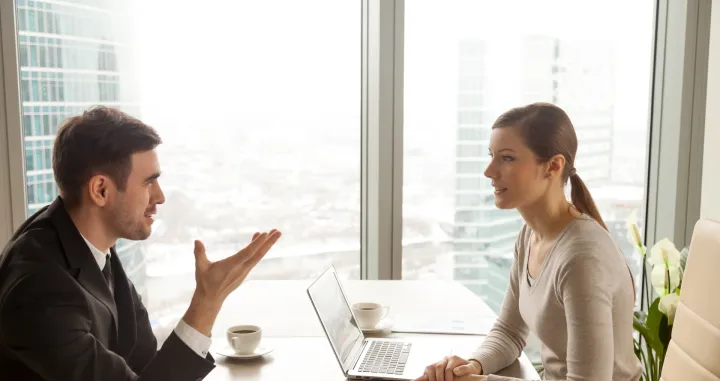 Direktorica upozorava kandidate/Free Pik