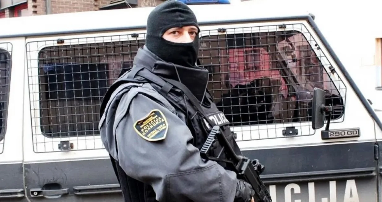 policija tk, akcija, hap&scaron;enje/Ilustracija/Ilustracija 