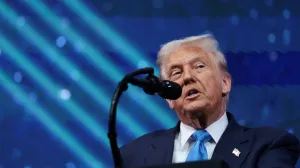 U.S. President Donald Trump attends the Asia-Pacific Economic Cooperation (APEC) CEO summit in Gyeongju, South Korea, October 29, 2025. REUTERS/Evelyn Hockstein/Evelyn Hockstein