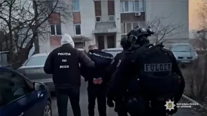 Hapšenje osumnjičenih/Ukrajinska policija//