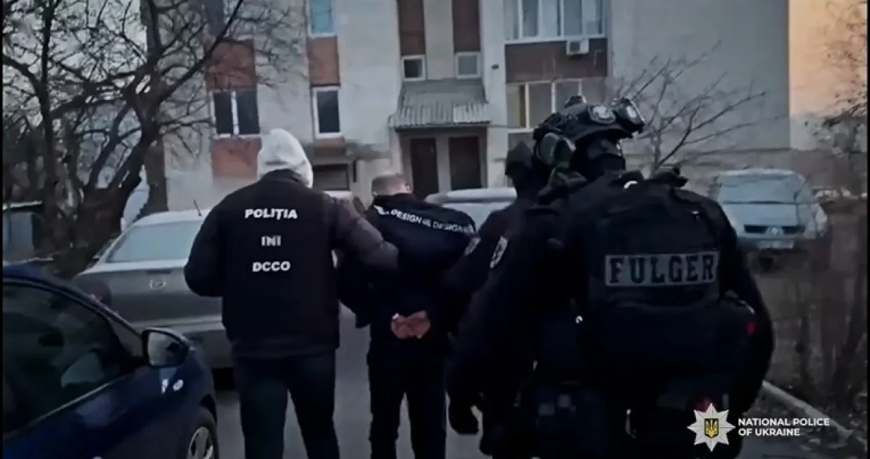 Hapšenje osumnjičenih/Ukrajinska policija//