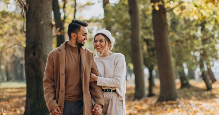 Ljubav vam kuca na vrata/Free Pik