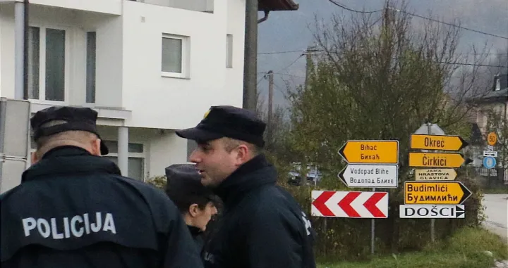 Protest mještana zbog Kamengrada/Didier Torche/