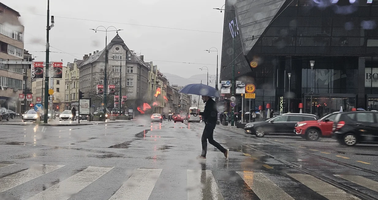 KIša, kiša u sarajevu,/Lejla Sofradžija 