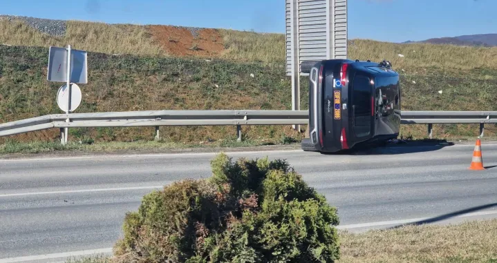 Prevrnulo se vozilo/Čitatelj/