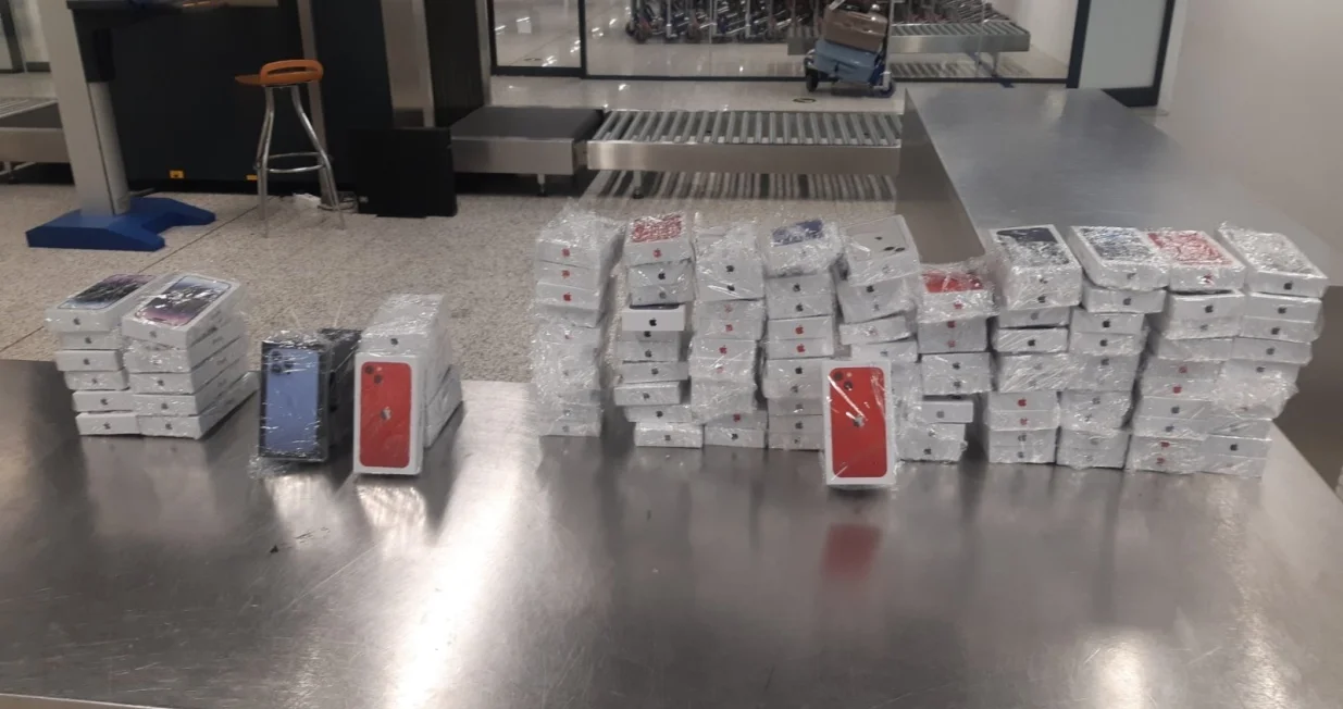 U "pošiljci" su bila 123 iPhonea/UIOBiH/