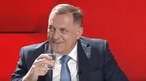 Milorad Dodik, smijeh/Screenshot