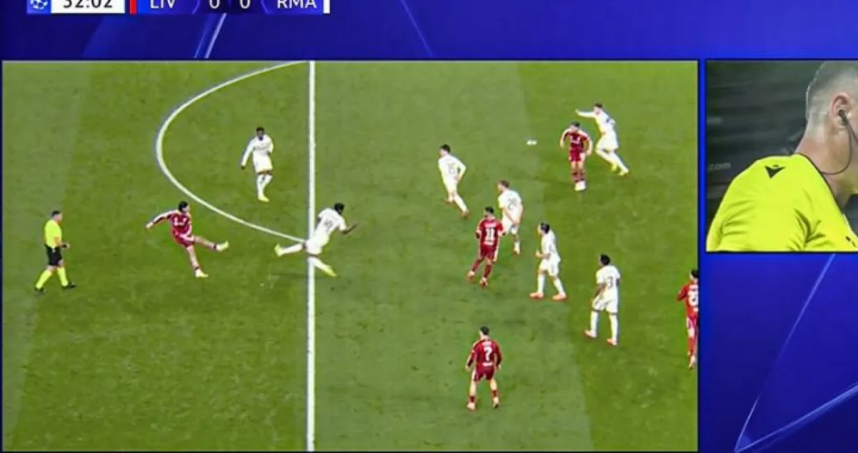 REal Madrid Liverpool VAR/Foto: 