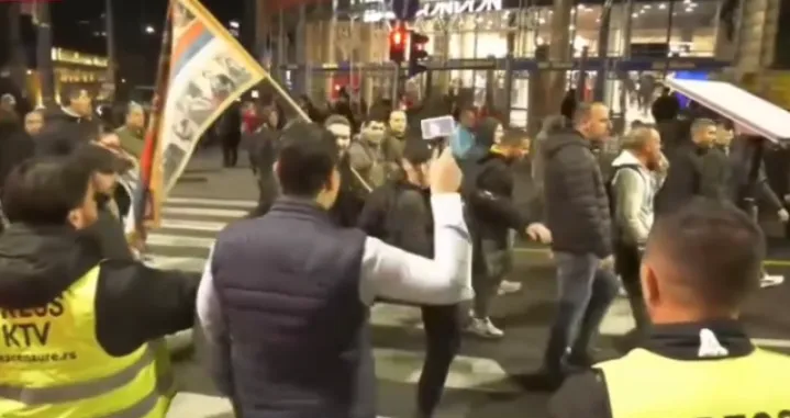 U Beogradu napadnut Nemanja Šarović, bivši šešeljovac/Screenshot