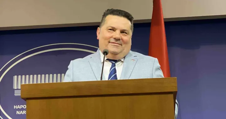 Nenad Stevandić, predsjednik NSRS-a nakon sastanka o novom Ustavu RS-a/Goran Dakić