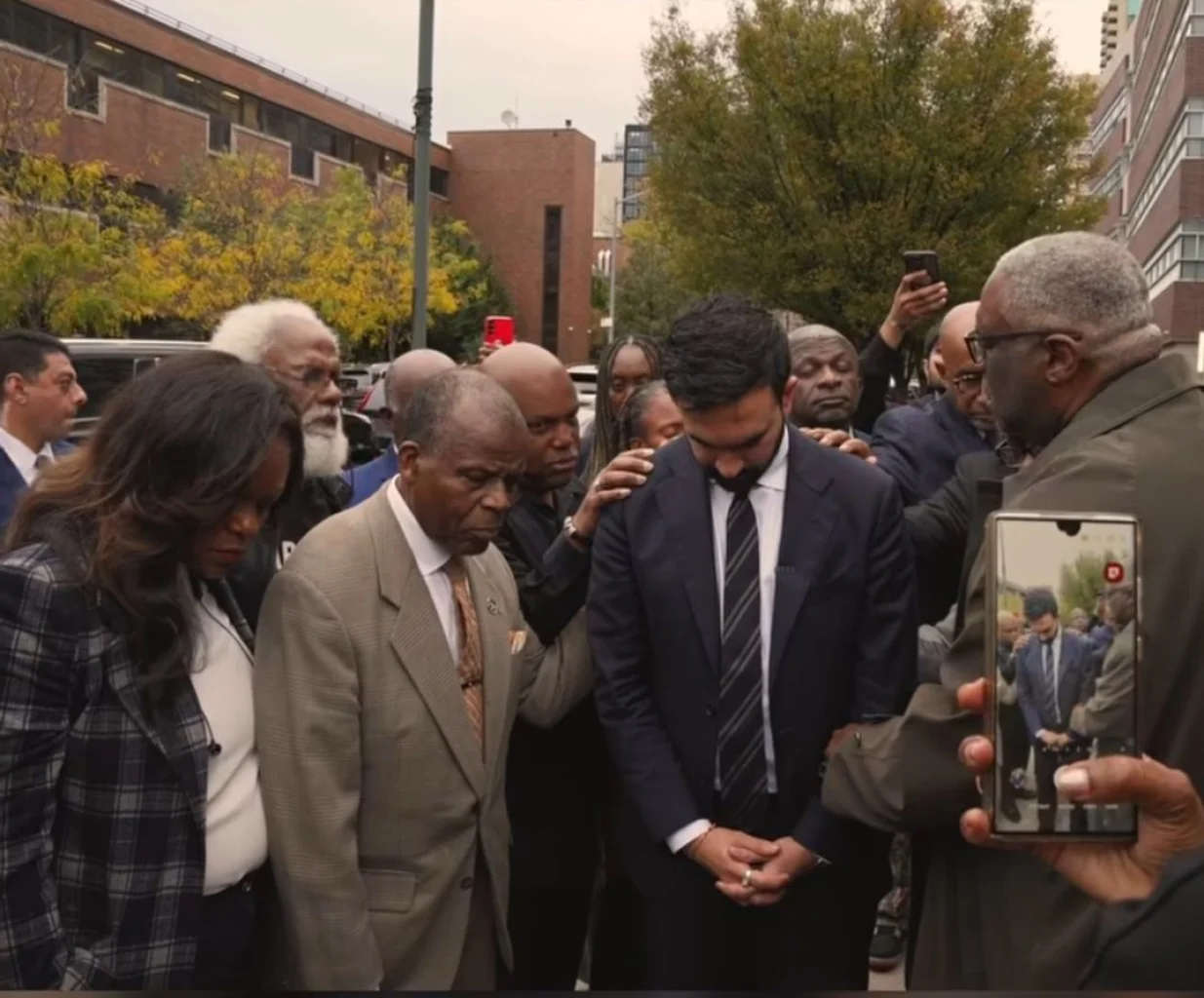 Molitva i blagoslov svećenika iz četvrti Crown Heights/