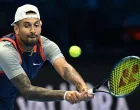 epa10305314 Nick Kyrgios of Greece in action during the Doubles Green Group round robin of the ATP Finals 2022 at the Pala Alpitour, in Turin, Italy, 14 November 2022. EPA/Alessandro Di Marco/Foto: Alessandro Di Marco