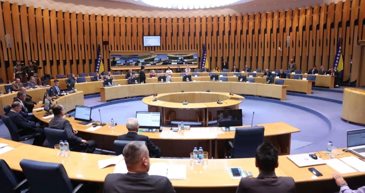 Dom naroda Parlamentarne skupštine Bosne i Hercegovine/Fena