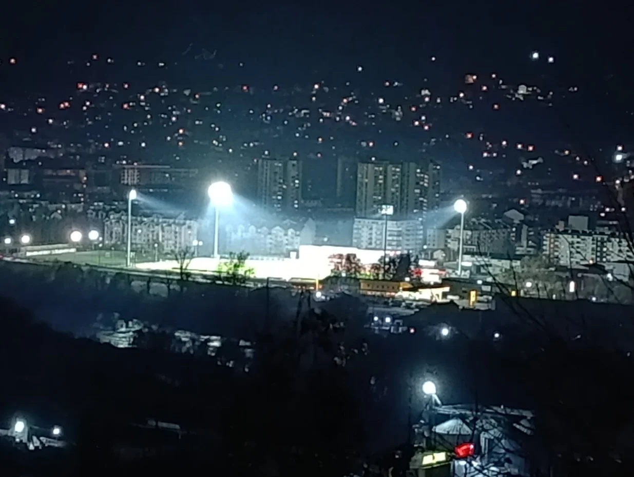 Zasvijetlio stadion Sloge (FOTO: FK Sloga)/Foto: 