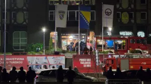 Tuzla, požar, dom penzionera, gašenje, spašavanje korisnika/