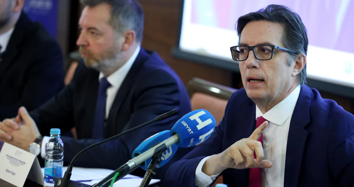 Pendarovski: izolacija nije dobra ni za koga/