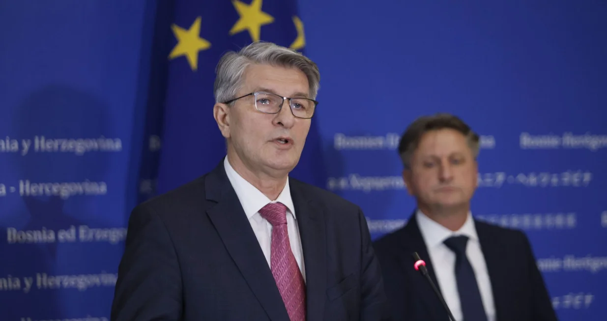 Press Šemsudina Mehmedovića, Jasmina Emrića i Aide Baručije/Fena