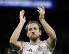 Soccer Football - UEFA Champions League - Paris St Germain v Bayern Munich - Parc des Princes, Paris, France - November 4, 2025 Bayern Munich's Harry Kane celebrates after the match REUTERS/Benoit Tessier/Foto: Benoit Tessier