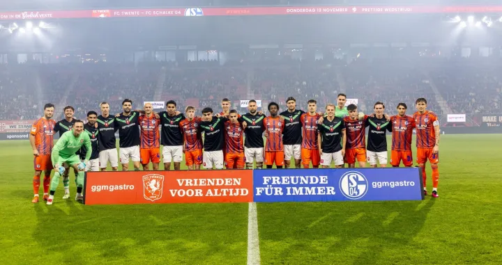 FC Schalke 04, FC Twente, Freundschaftsspiel, Testspiel, 13.11.2025/Foto: Karsten Rabas