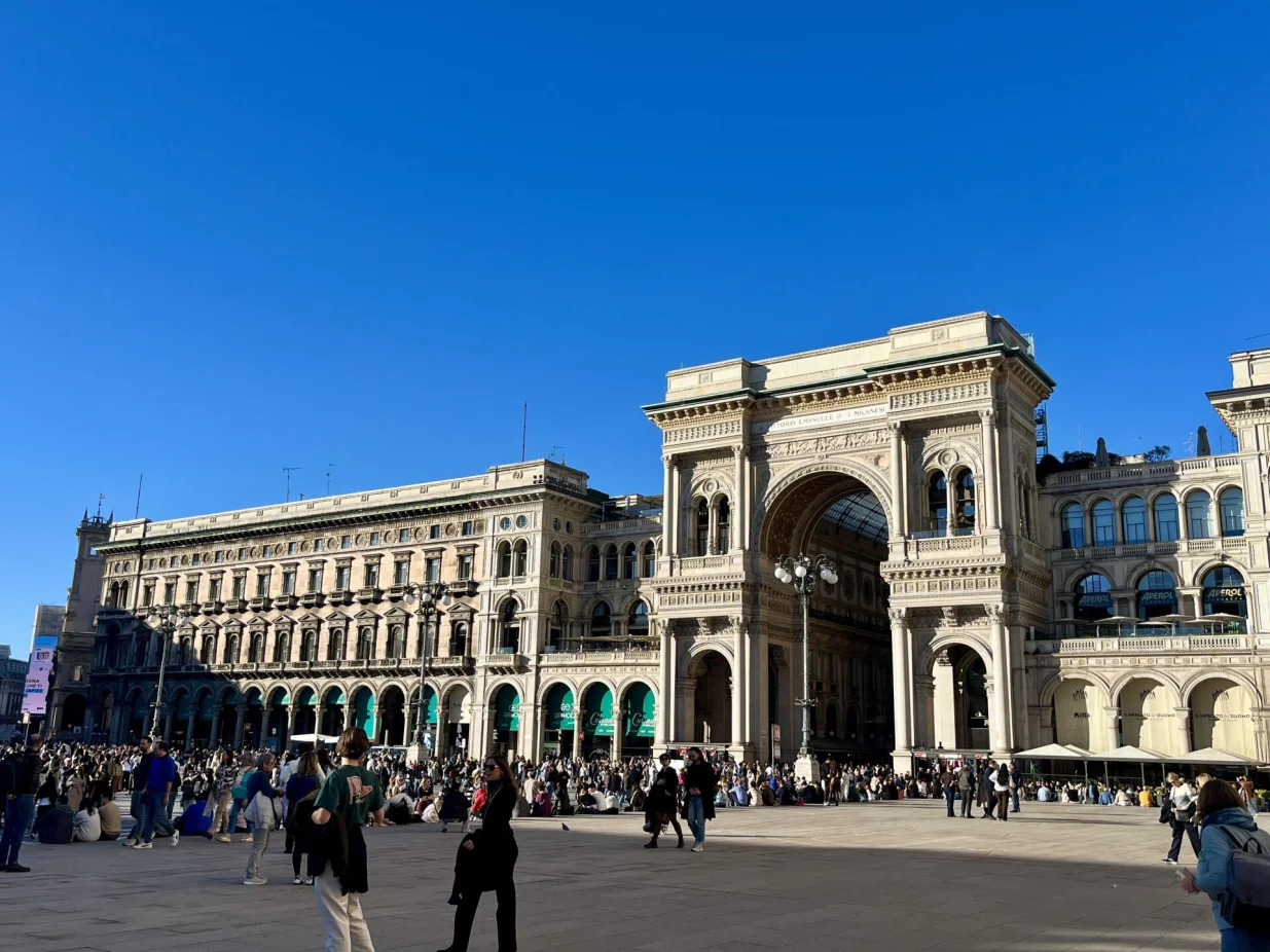 Milano IQOS/Dženisa Zukančić