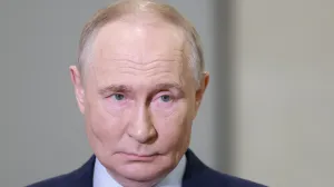 Russian President Vladimir Putin meets with journalists to comment on new U.S. sanctions targeting two major Russia's oil producers, as well as other international issues, in Moscow, Russia, October 23, 2025. Sputnik/Alexander Shcherbak/Pool via REUTERS ATTENTION EDITORS - THIS IMAGE WAS PROVIDED BY A THIRD PARTY./Alexander Shcherbak