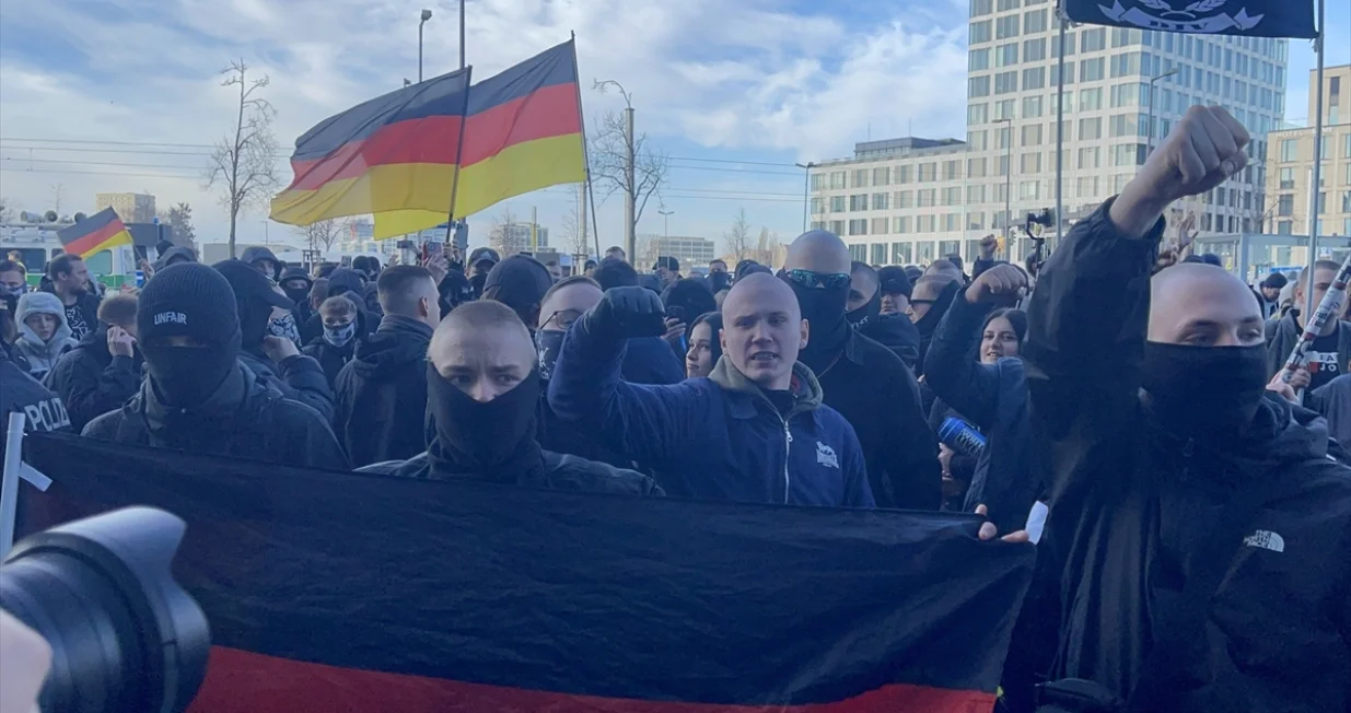 Berlin, Njemačka policija, neonacisti i ljevičari, marš, razdvajanje, sukob/Anadolija