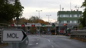 The main entrance of Hungarian MOL Group's Danube Refinery is seen after a fire broke out at a feed processing unit on late Monday in Szazhalombatta, Hungary, October 21, 2025. REUTERS/Bernadett Szabo/Bernadett Szabo