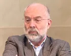 STEFANO BIANCHINI umirovljeni je profesor istočnoevropske politike i povijesti naSveučilištu u Bologni./
