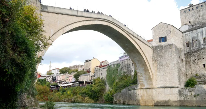 Mostar u jesen/Damir Deljo