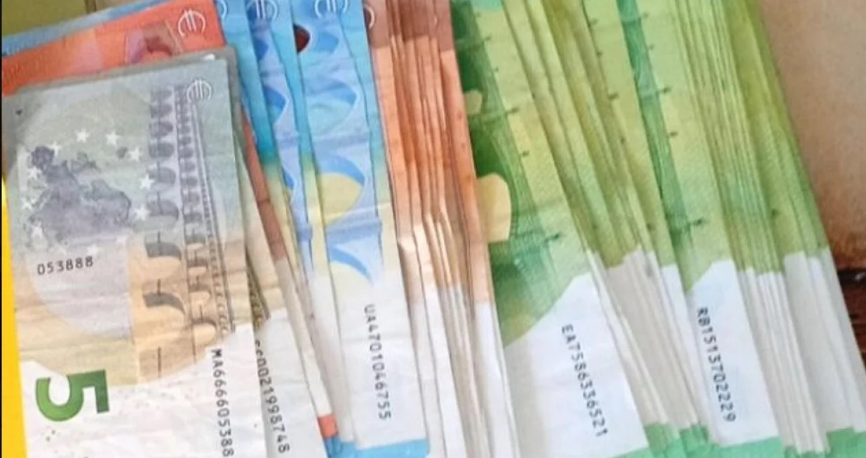 pretresi u kalesiji, hap&scaron;enje lihvara, nađeni novac i oružje/Muptk