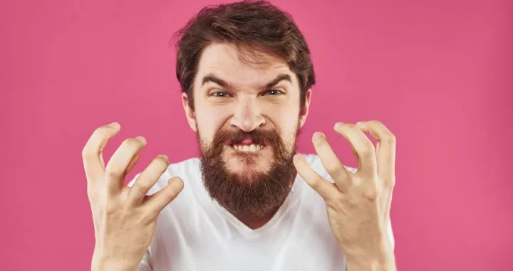 Ne psujete jer ste loši, već inteligentni/ Ilustracija/Canva/