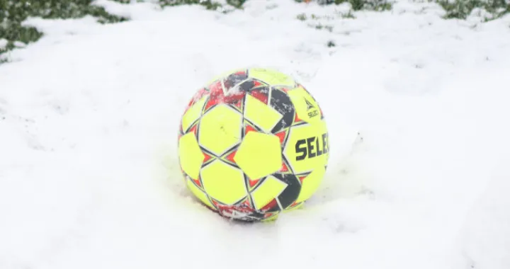 Lopta snijeg/Foto: 