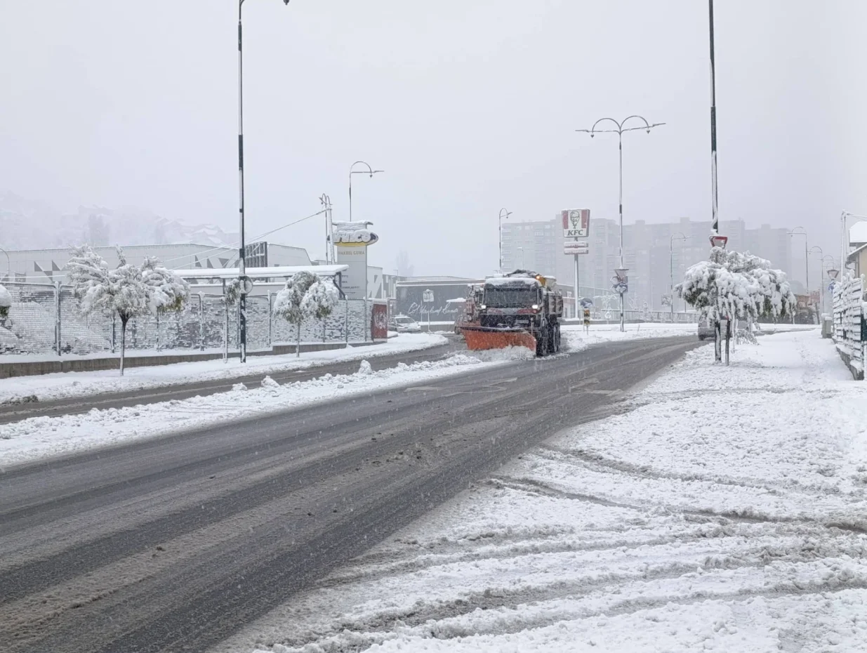 Sarajevo, grtalice, čišćenje snijega/Edin Barimac