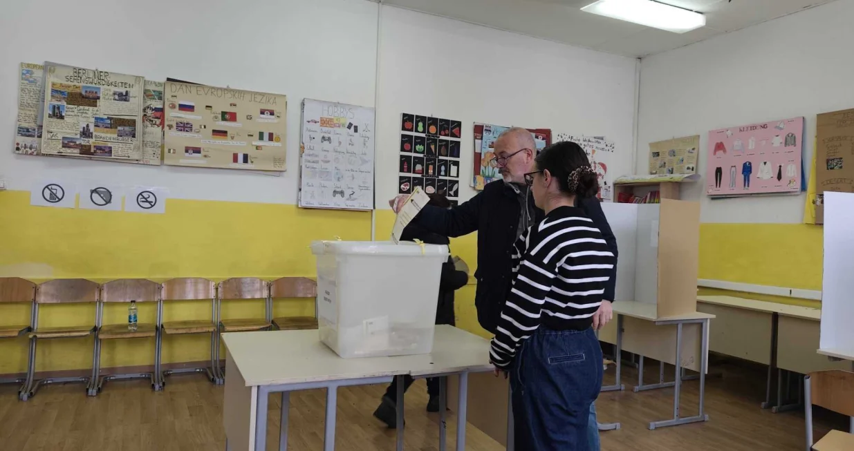 prijevremeni izbori u rs-u, banja luka/Kenan Ćosić