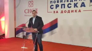 Radovan Kovačević/Kenan Ćosić