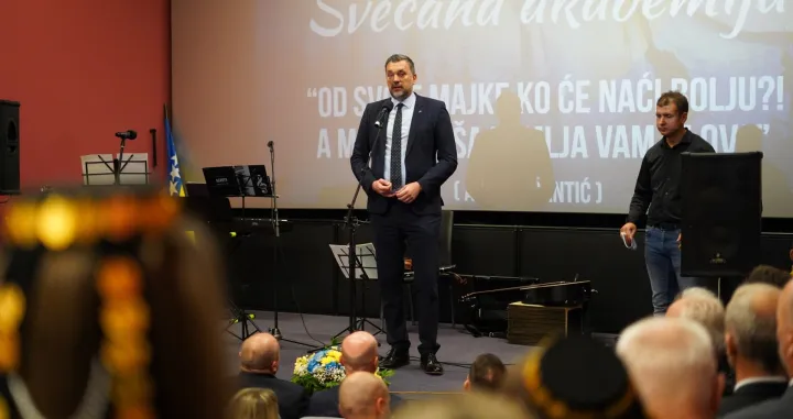 Svečana akademija u Prijedoru/