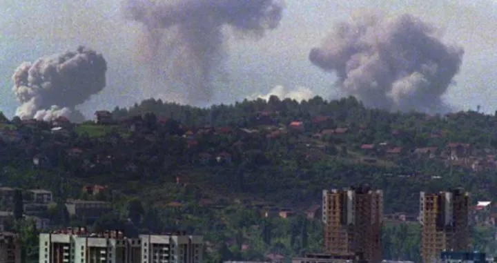 Avioni NATO-a bombardovali položaje bosanskih Srba oko Sarajeva/