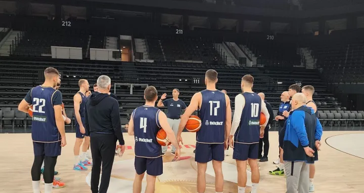 Dario Gjergja drži trening/Foto: 