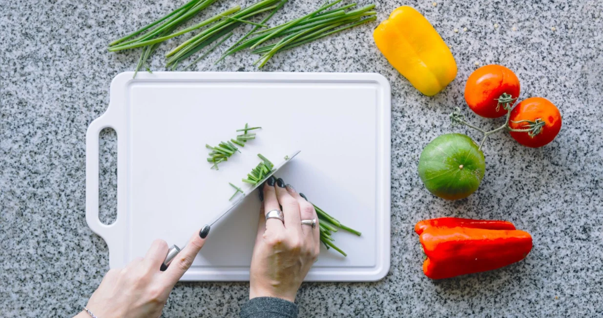 Da li je plastična daska za rezanje opasna po zdravlje?//