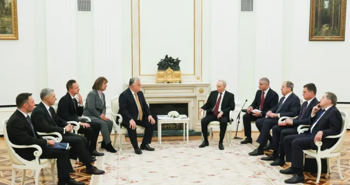 Moskva, Rusija - 28. novembar 2025: Ruski predsjednik Vladimir Putin sastao se s maД'arskim premijerom Viktorom Orbanom u Moskvi (press sluЕѕba Kremlja - Anadolu Agency)/