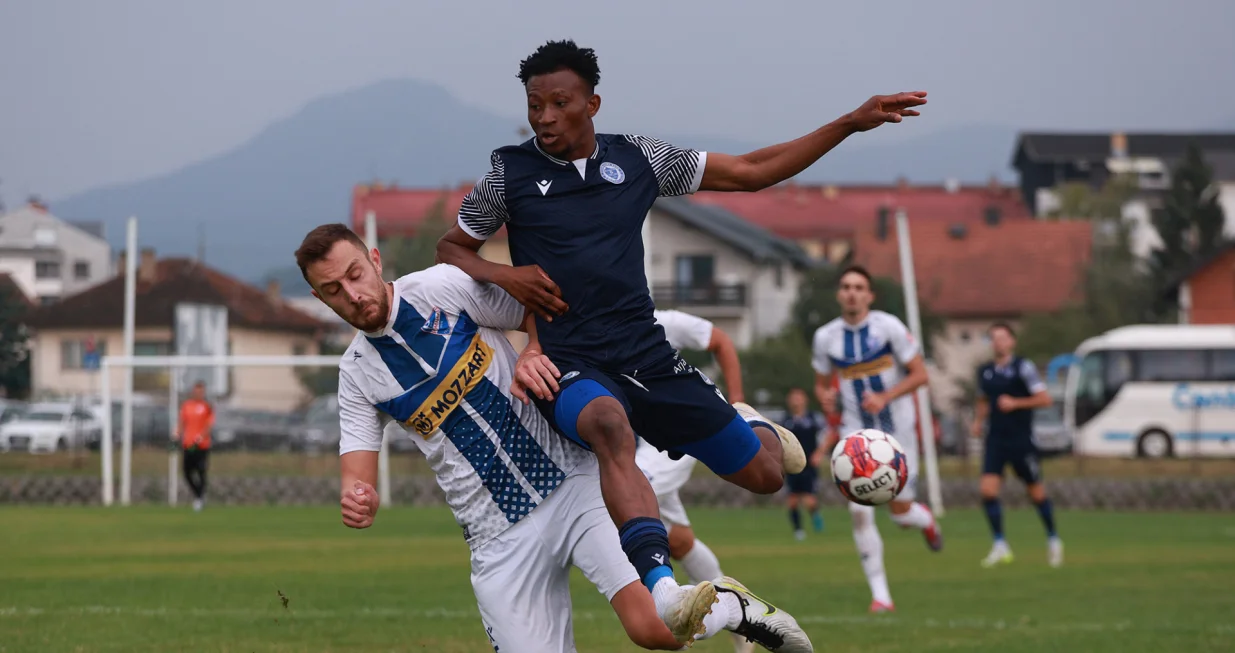 Ibraheem Adams i Nenad Ra&scaron;ević Romanija - Željezničar/Foto: 