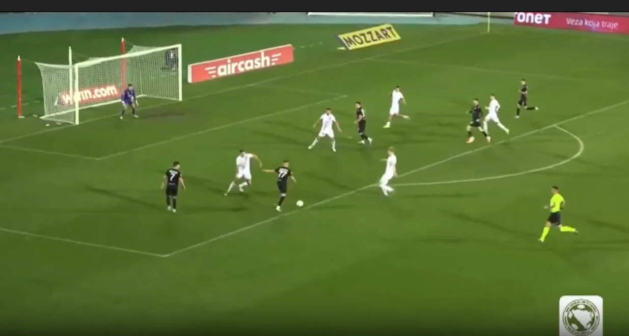 Posu&scaron;je vodi 2:0/Foto: 