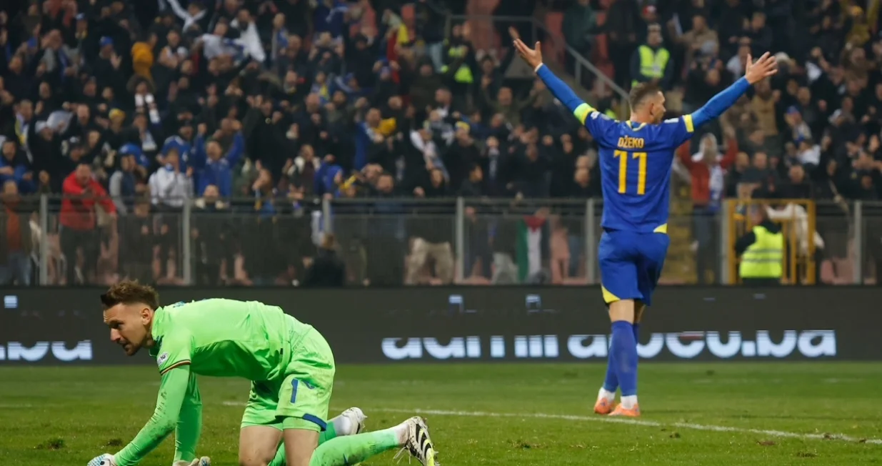 Ionut Radu i Edin Džeko/Foto: 