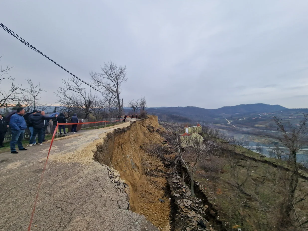 ugljevik protest klizi&scaron;te.jpg/