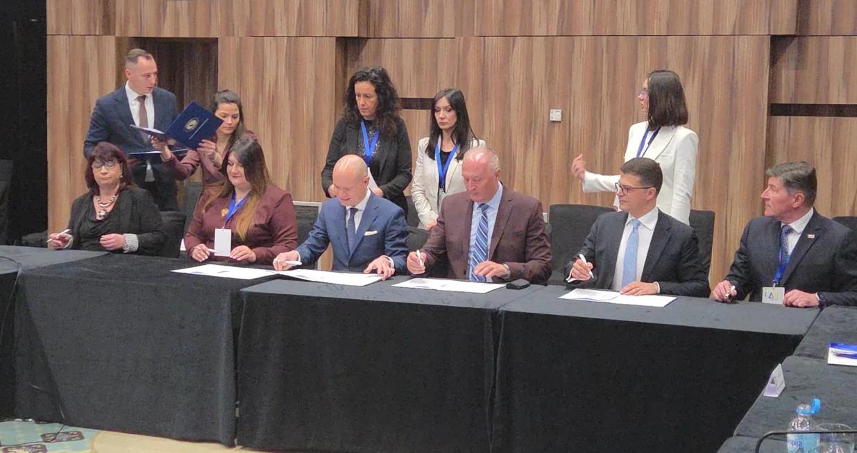 Potpisivanje zajedničke izjave učesnika A5/Nedim Fetahović