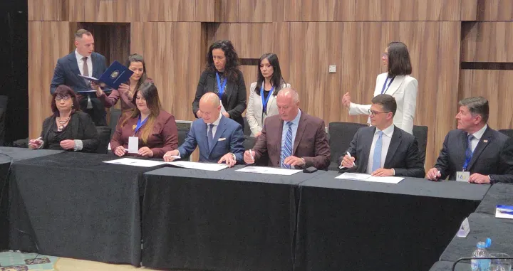 Potpisivanje zajedničke izjave učesnika A5/Nedim Fetahović